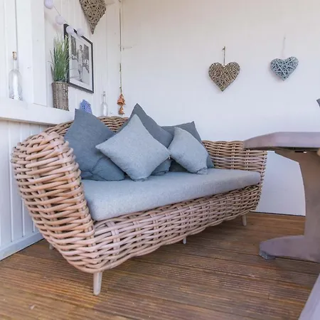 Tatil Evi Ferienhaushalfte Seeblick Rosalie Dierhagen